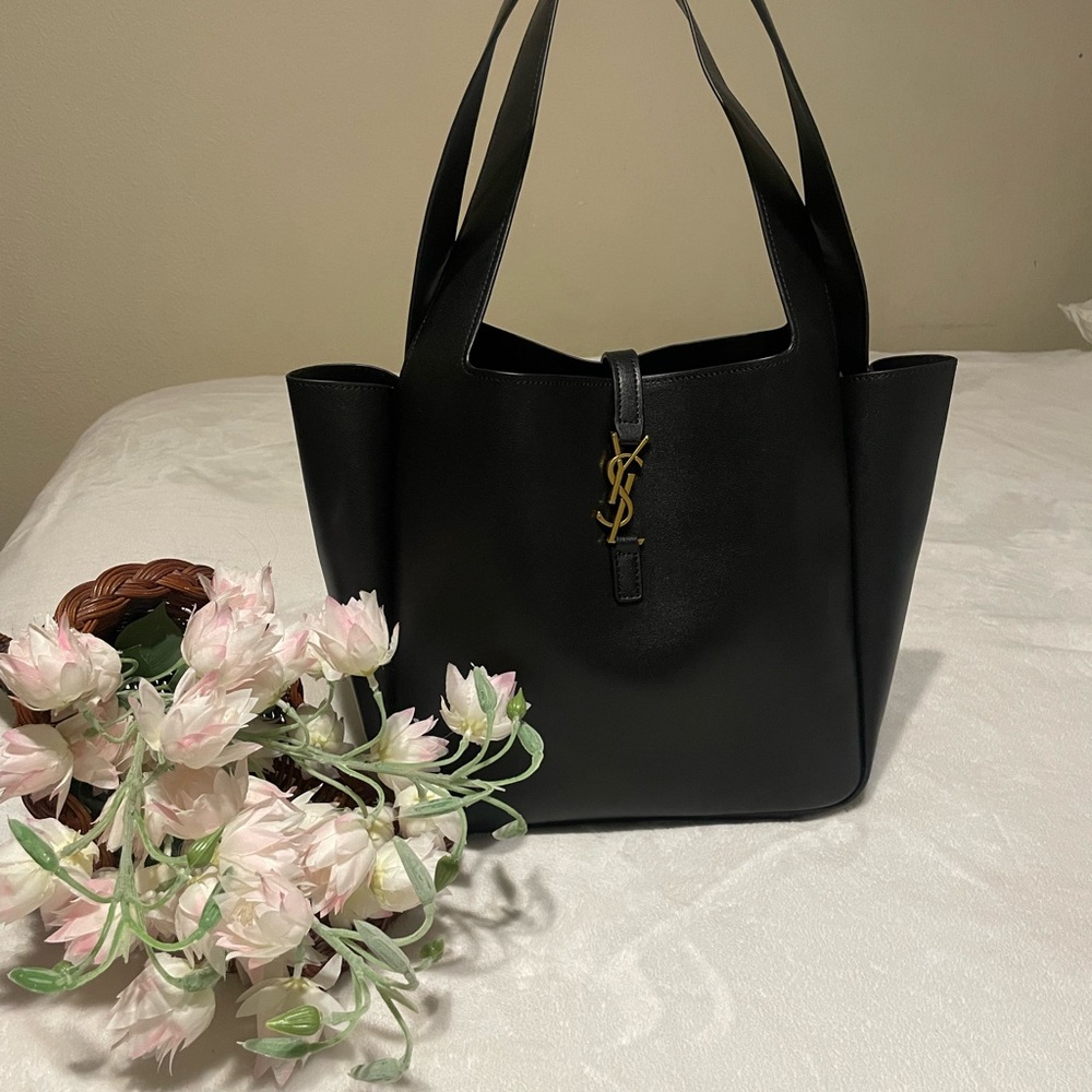 Yves Saint Laurent Black Tote Bag